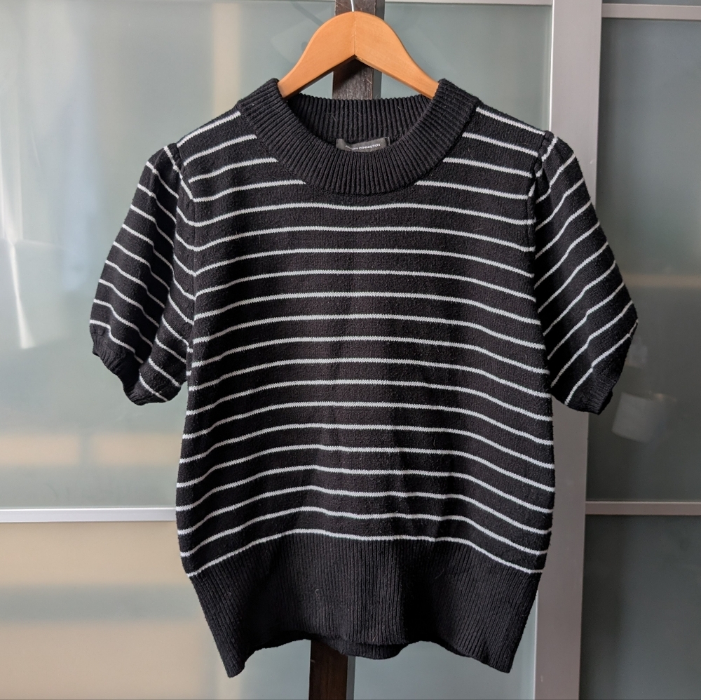 French Connection Black and White Striped Short Sleeve Sweater - Large